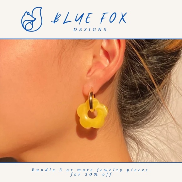 *NEW* 18K Gold Plated Stainless Steel Drop Flower Acrylic Hoop Earrings (YELLOW) - Picture 1 of 7